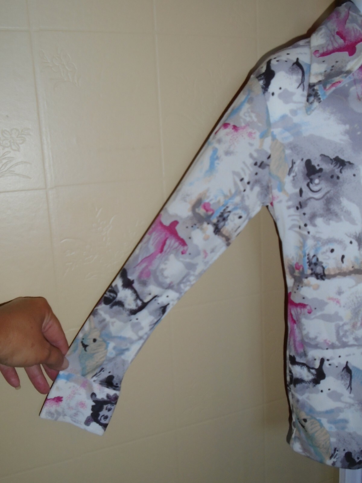 Picture 4 of 10
