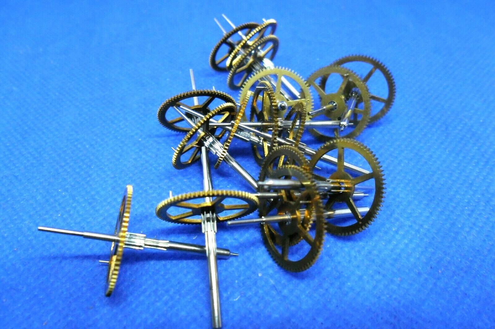 Roue Zenith R 11 Fly Flugelrad 1106 pour horloge ancienne de salon