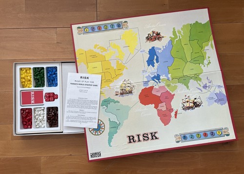 Vintage 1963 Risk Board Game - Excellent Condition & Complete - Picture 3 of 5