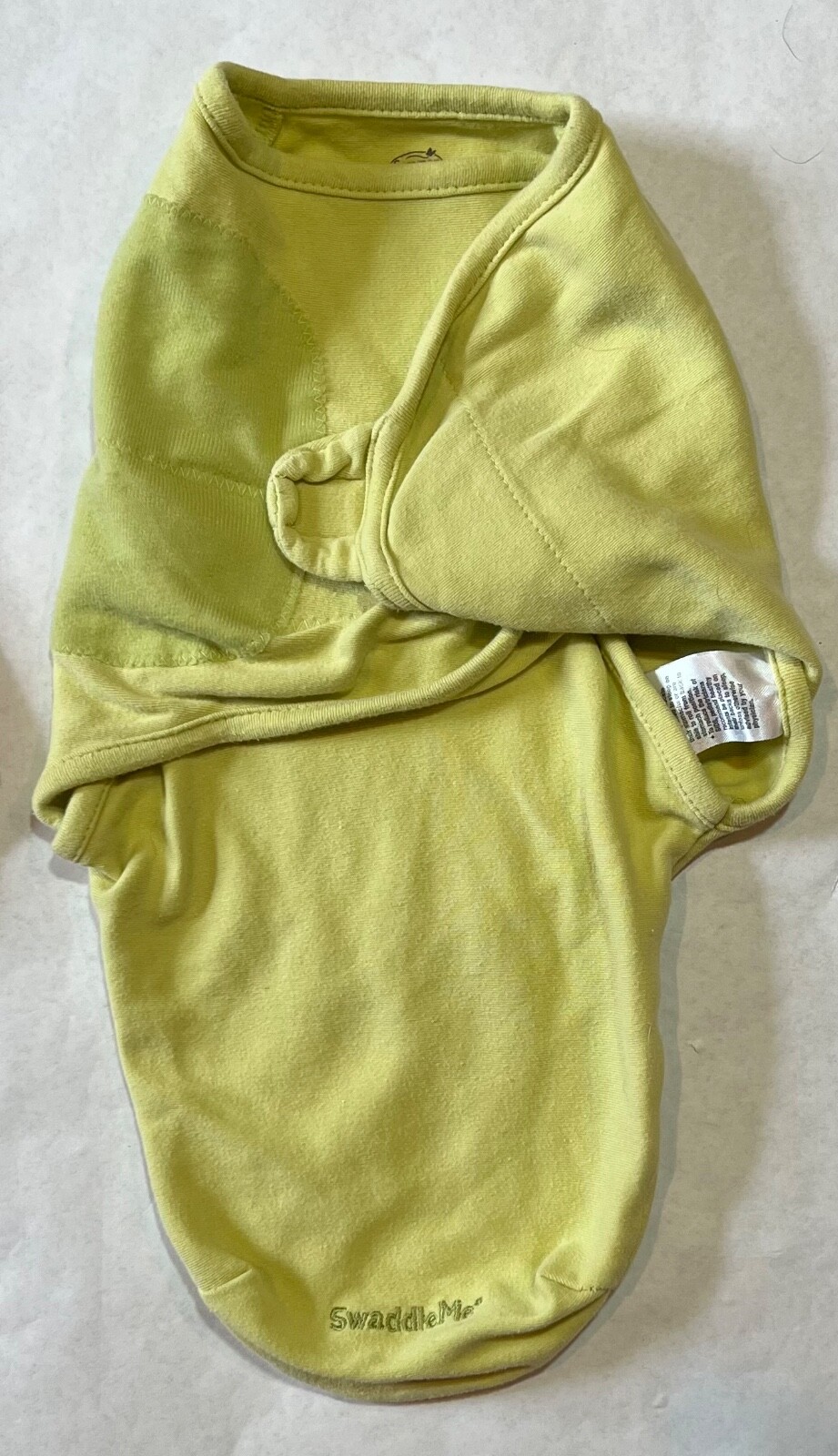 LOT SwaddleMe by Ingenuity 0-3 mo Baby Swaddle, 100% Cotton PLUS 2 more Sleepers