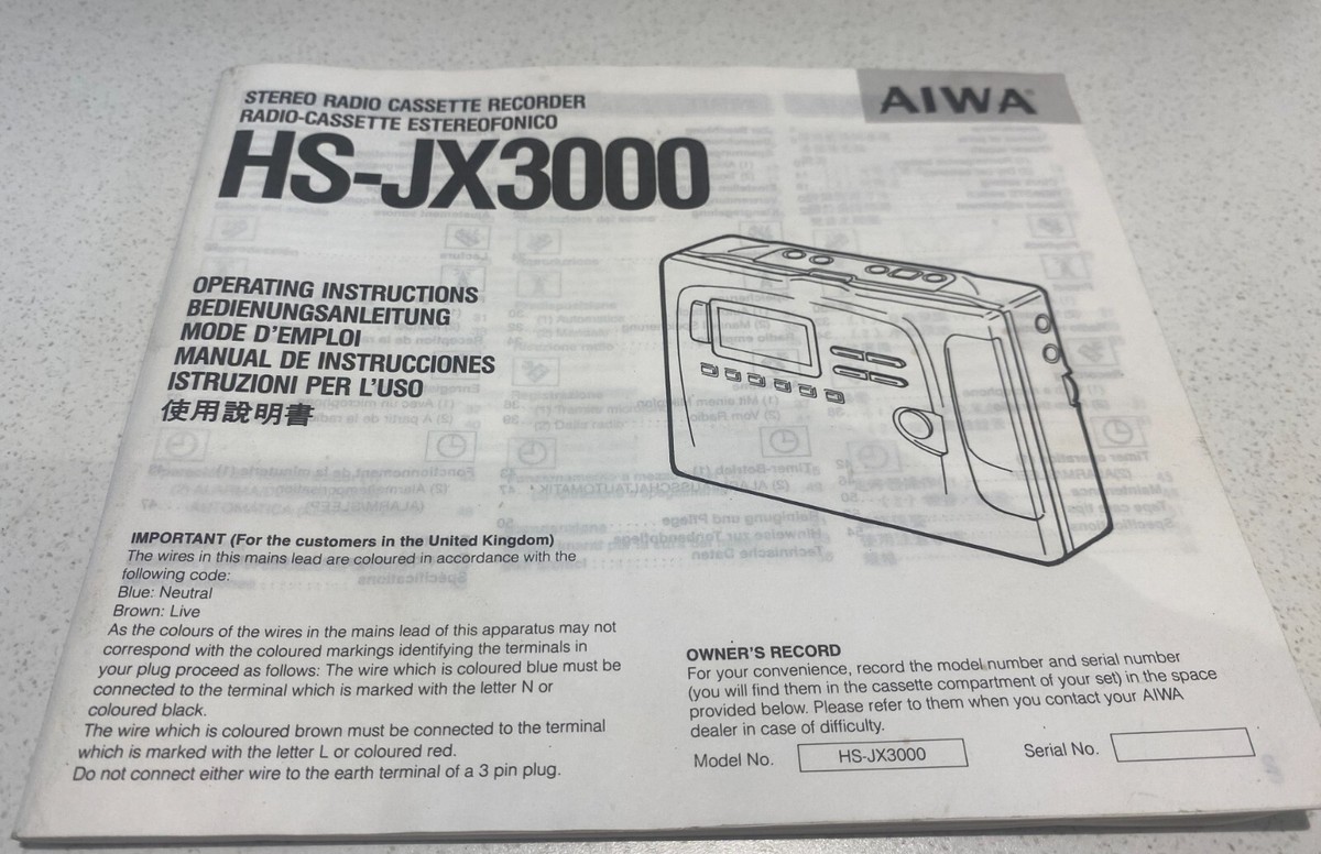 AIWA HS-JX3000 Golden Walkman Stero Radio Cassette Recorder AIWA HS-JX3000 Golden Walkman Stero Radio Cassette Recorder