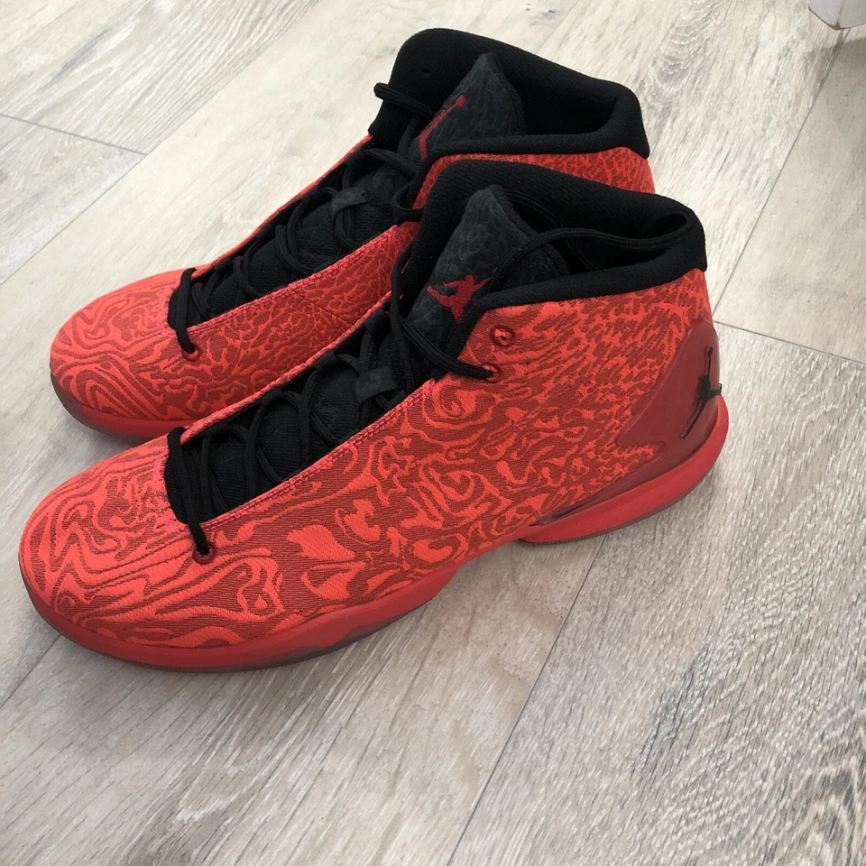 Talla 13 - Jordan Super Fly 4 JCRD Gimnasio Rojo 2015 Foto 3 de 4