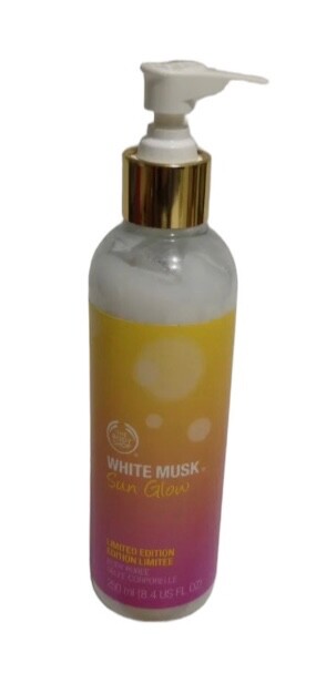 The Body Shop Limited Edition White Musk Sun Glow 8.4 oz 250ml