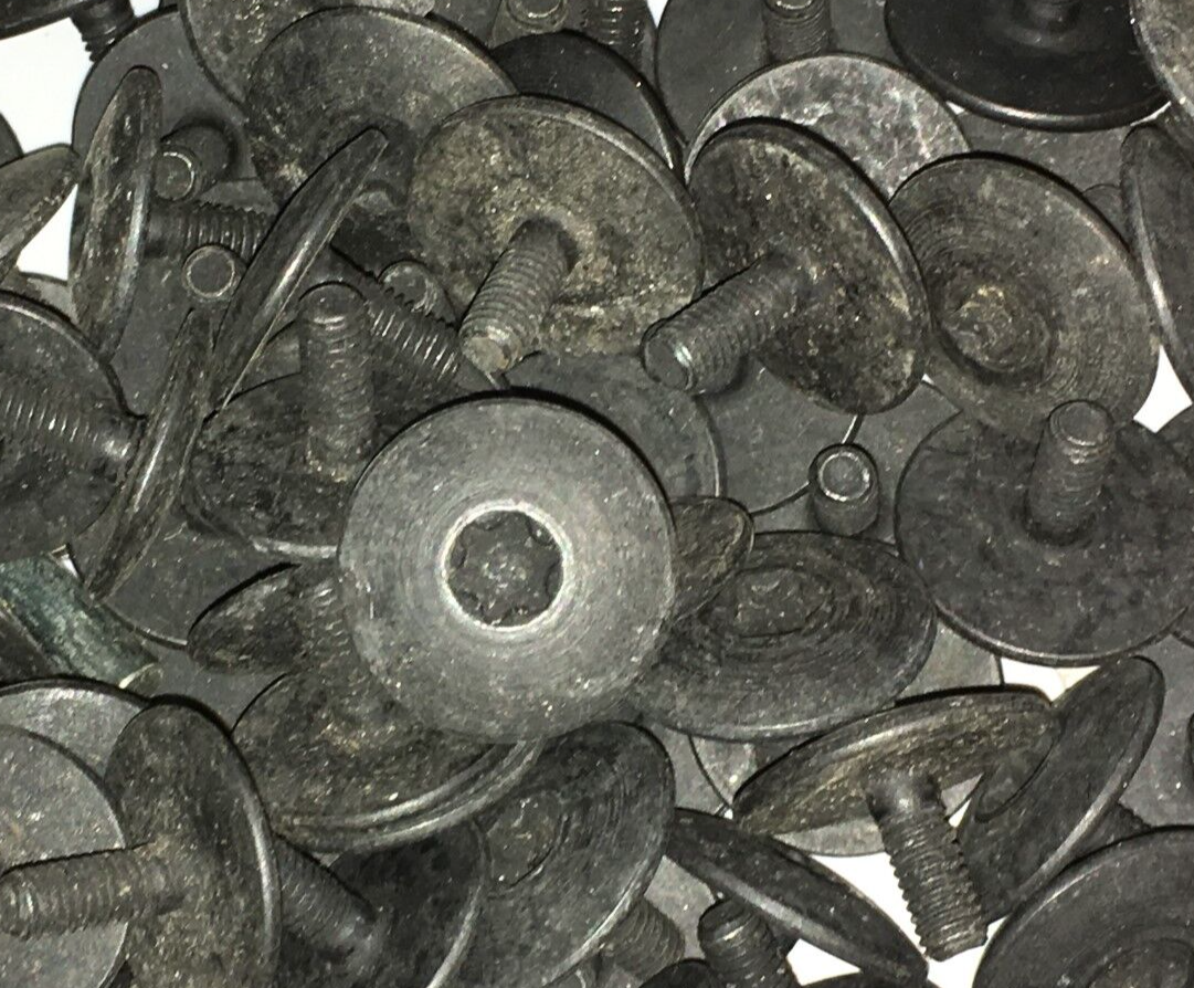 Corvette center bolt valve cover torx head screw bolt cap LT1 LT4 GM