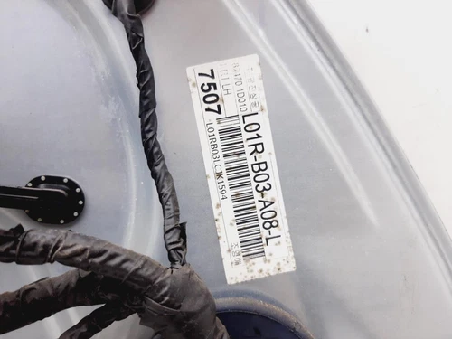 824701D010 Lève-Vitre Avant Gauche. pour KIA CARENS (UN) Concept 2010 8916256 - Photo 3/10