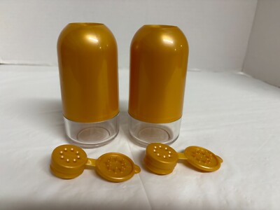 Tupperware Number 2314A-5 Gold Salt & Pepper Shaker Set - Vintage NEVER Used