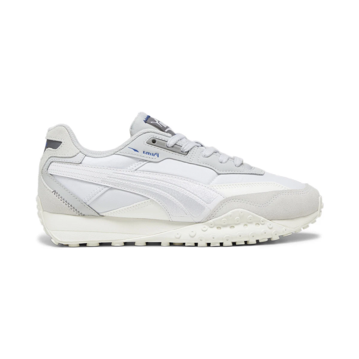 White puma gym shoes 2025