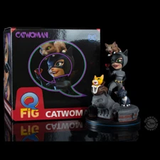 QMx DC Comics Catwoman Q-Fig Elite PVC Diorama Brand New and In Stock