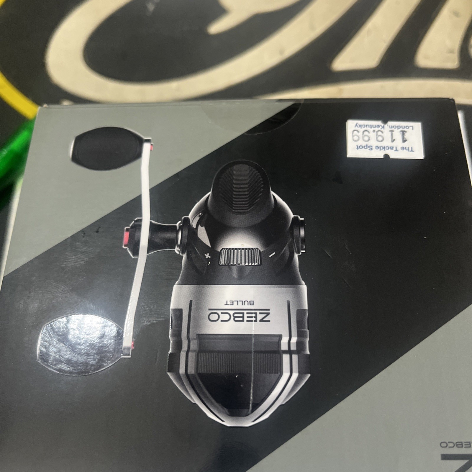 Zebco ZB20 Bullet 9 Ballbearing Spincast Reel w/ Original Box + Manual Stickers