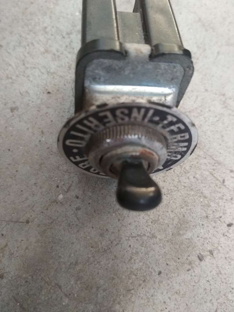 Picture 2 of 5
