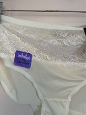 Bali One Smooth U Hipster Nylon Panties Lace Size M/6 Style 2783 Ivory