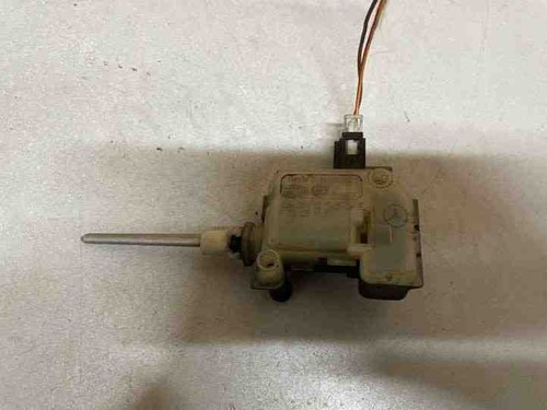 MERCEDES-BENZ C W203 Tankverschluss A2038201997 2.20 Diesel 105kw 2003 22177923