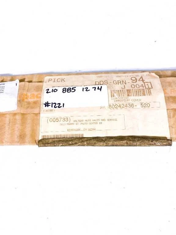 98-02 Mercedes W210 E430 задний бампер центр молдинг хромированная полоса 2108851274 новый - Изображение 2 из 4