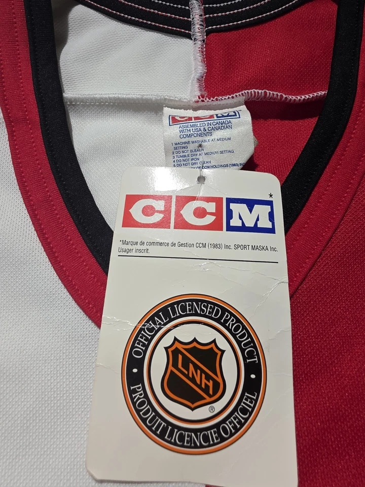 Camiseta deportiva vintage rara de los Chicago Blackhawks CCM color dividido local visitante talla XL Foto 3 de 4