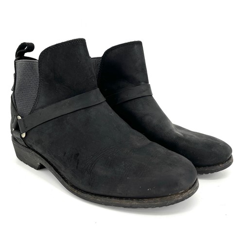 Teva Ellery Women's black leather waterproof harness ankle boots (8.5) - Bild 3 von 10