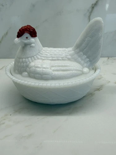 Vintage 2pc Lidded Westmoreland Milk Glass "Hen on Nest" Split Tail Candy Dish