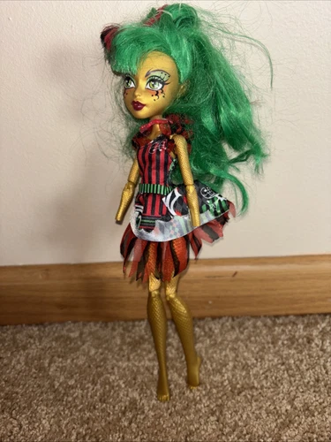 Monster High Freak Du Chic Jinafire Long Circus Ghouls Fire 2015 Incomplete