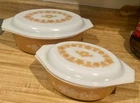 2 Vtg Pyrex Gold/White 043 & 045 Butterfly Gold Casserole dishes w/ Lids XLNT!