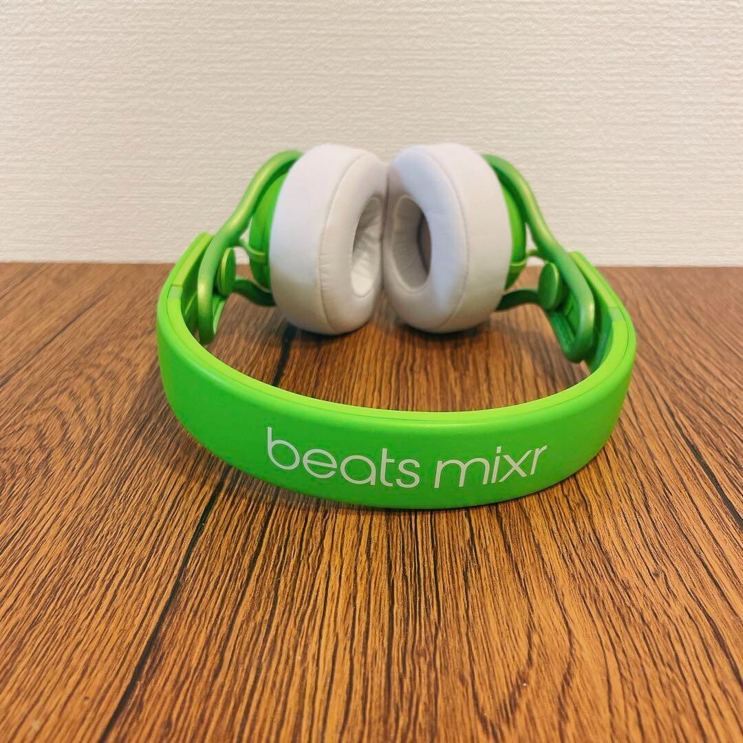 Beats by Dr. Dre Mixr Headphones Green MHC62PA/A [Gently Beats by Dr. Dre Mixr Headphones Green MHC62PA/A [Gently