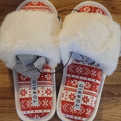 TORRID FAIR ISLE FUR BAND SLIPPERS: RED/WHITE: NWT: SZ 6.5WW
