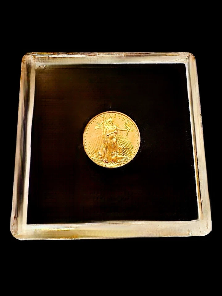 Águila de oro 1/10 2003 con marca de ceca 💫 NOTA: esta moneda aparecerá en lista para. Solo 4 días Foto 4 de 4
