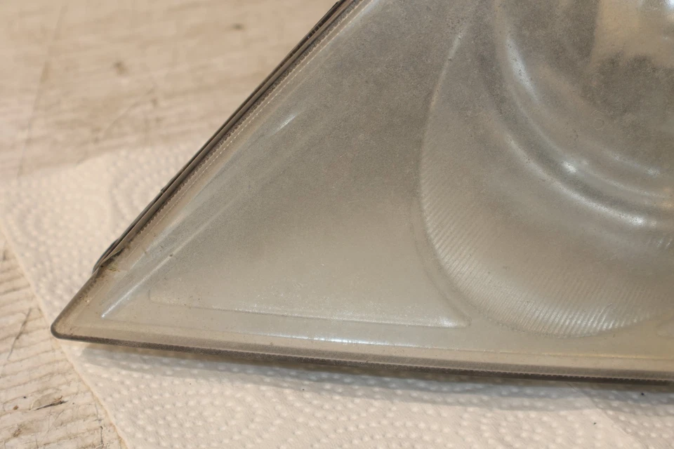 07 08 09 10 Hyundai Entourage Driver Headlight Head Lamp Light Halogen 30816 - Image 3 of 4