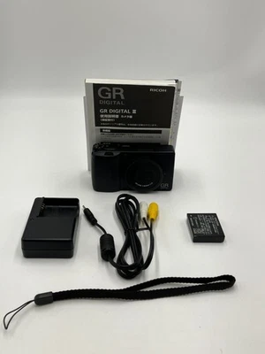 RICOH GR DIGITAL III Compact Camera Body - Image 1 of 4