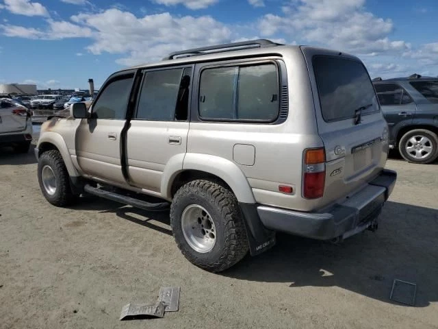 Toyota Land Cruiser 1992 pasajero derecho radio delantero brazo de control inferior Foto 4 de 4