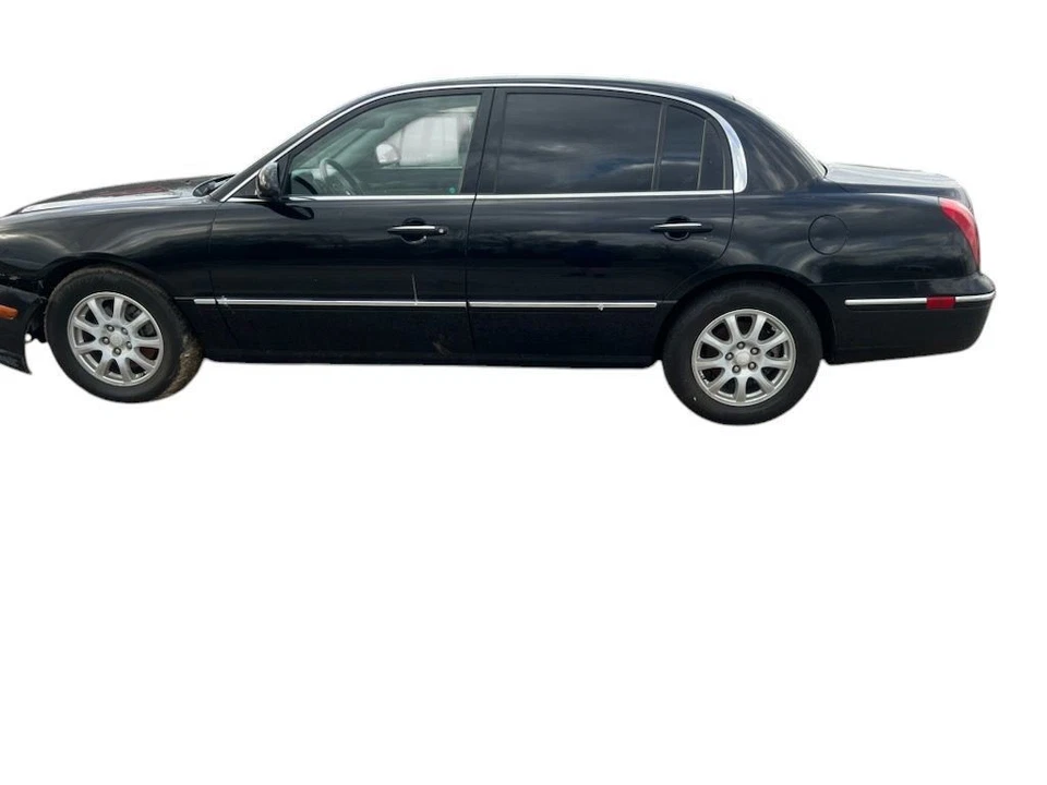 AMANTI    2007 Fuel Filler Door 887294 - Image 3 of 4