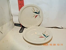 O.P. CO. ECONO-RIM, SYRACUSE RESTAURANT WARE IN LYRIC PATTERN-1930'S TO 1960'S