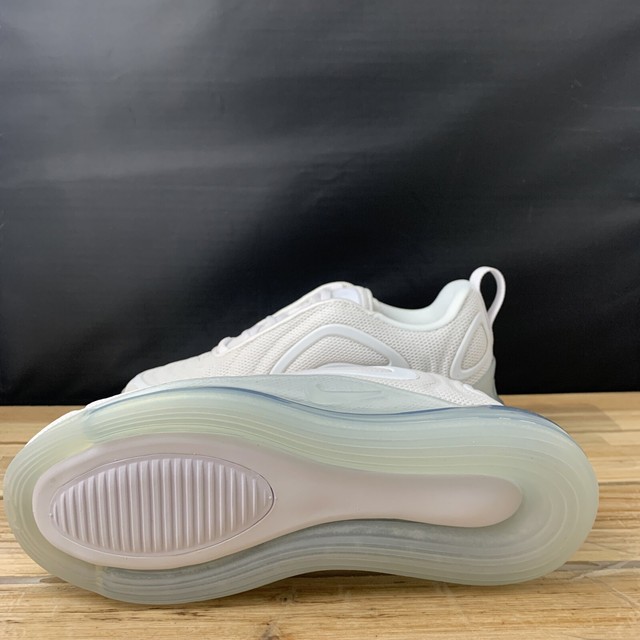 Size 6 - Nike Air Max 720 White 