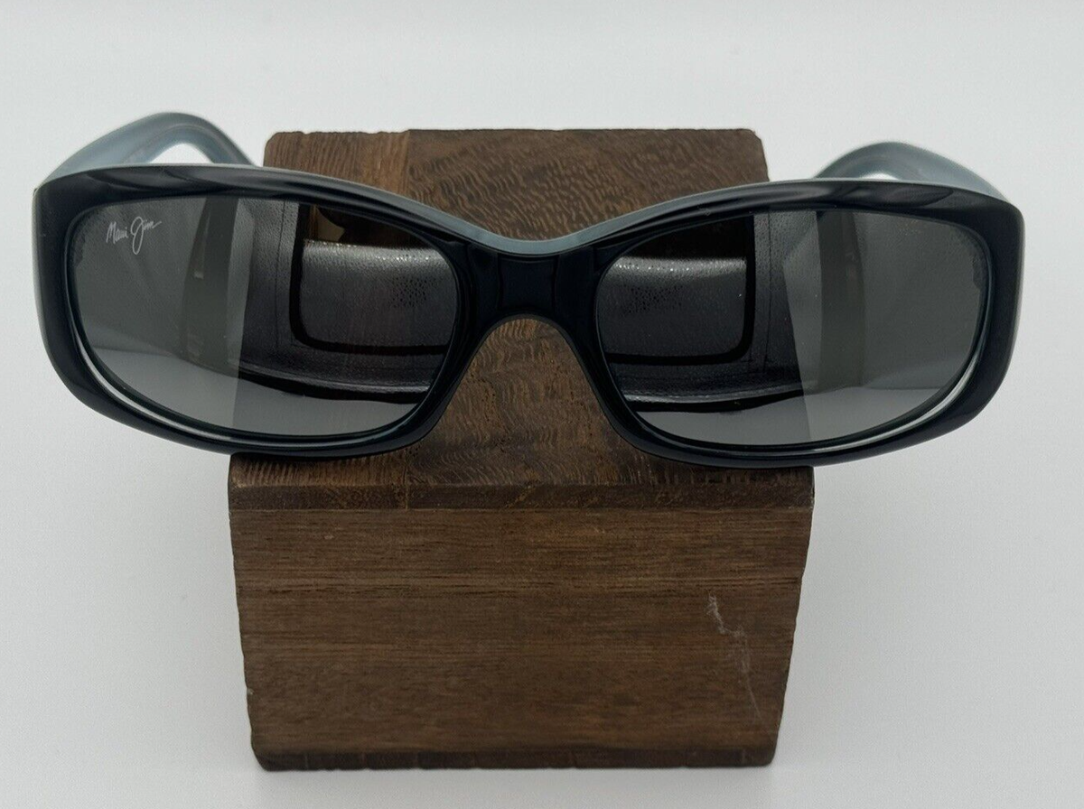 Maui Jim Punchbowl 219-03 Gloss Black-Blue Frame Neutral Gray