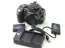 Nikon D3100 14.2MP DSLR fotocamera, solo corpo, scatti/shutter count 21847