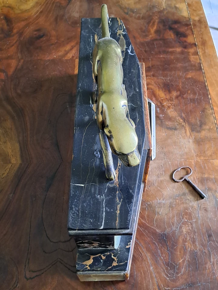 pendule art déco avec panthere bronze signé J.B hugues - Photo 2/4