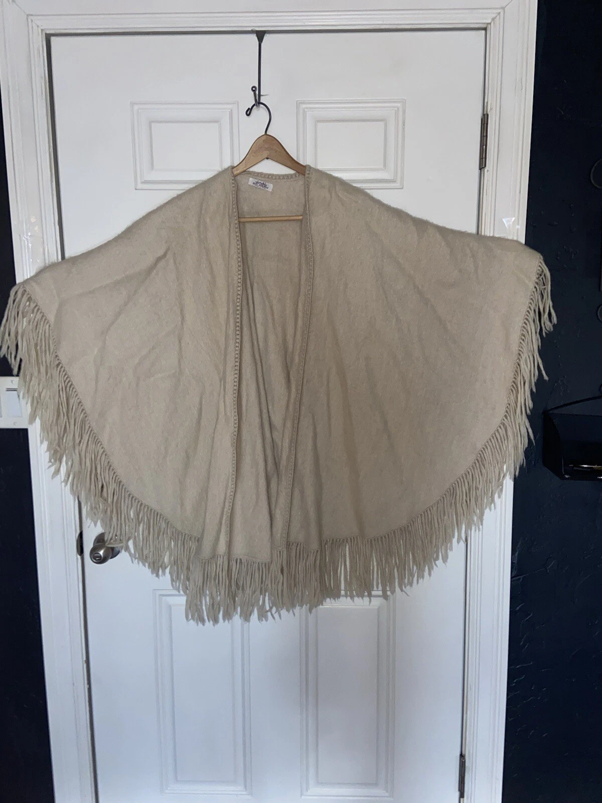 OF PERU Womens WOOL BEIGE OPEN PONCHO STYLE W/ FRINGE