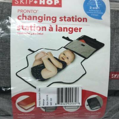 Skip Hop Pronto Signature Portable Changing mat, Cushioned