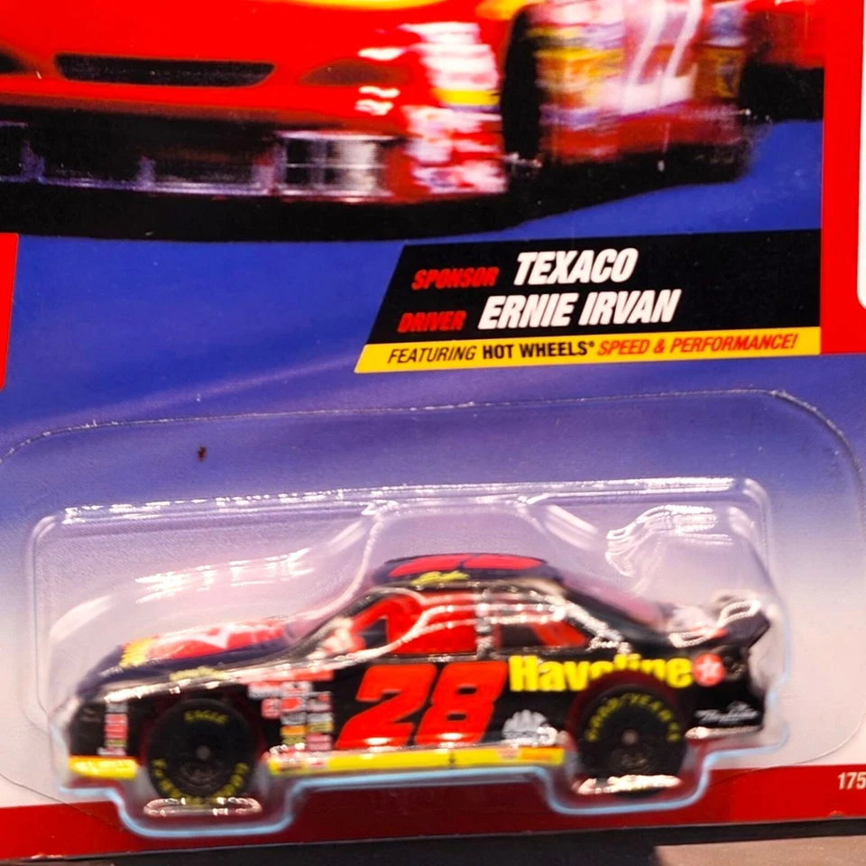 Coche fundido a presión Hot Wheels Pro Racing edición 1997 #28 Texaco Ernie Irvan de colección Foto 3 de 4