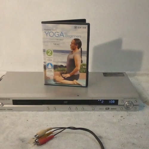 (Vintage:2006,RarePioneer DV-393-S Silver DVD Player, DivX, Dolby Digital, DTS 