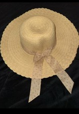 Women s Straw Sun Hat With Polka Dot Ribbon