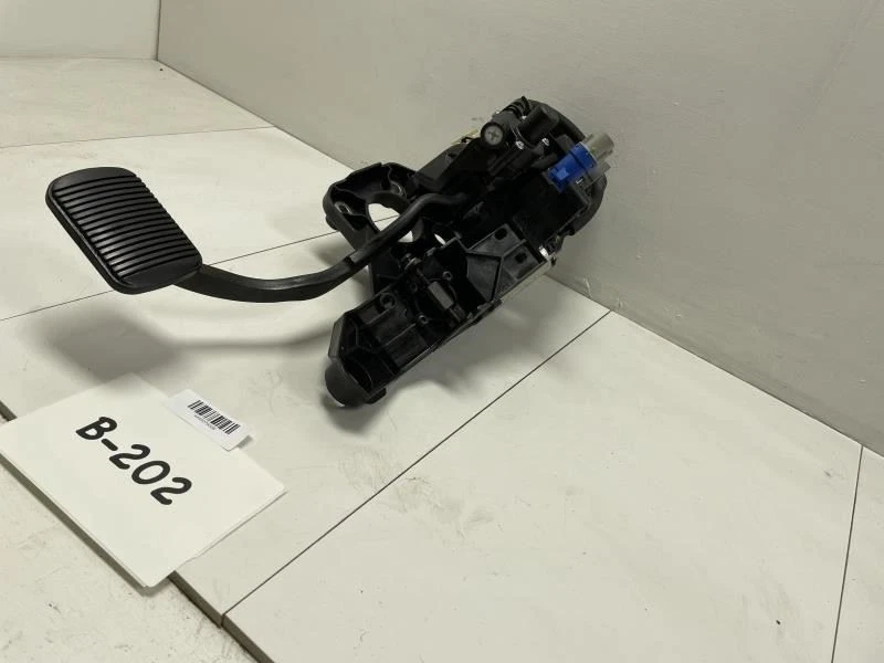 2014 LINCOLN MKT BRAKE PEDAL w / ADJUSTER MOTOR OEM+ - Изображение 3 из 4