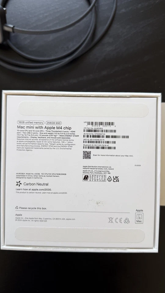 Apple M4 Mac Mini Desktop 256GB 16 GB RAM Silver with dock station - Image 4 of 4