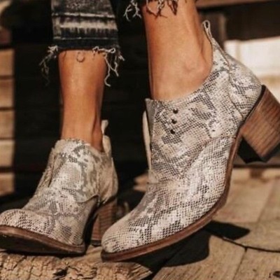 FREEBIRD by Steven Women s Sadie neutral Python Embossed Bootie western size 7
