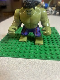 LEGO🔥HULK 🔥Marvel Super Heroes Purple Pants BigFig sh095 76018 Hulk Lab Smash