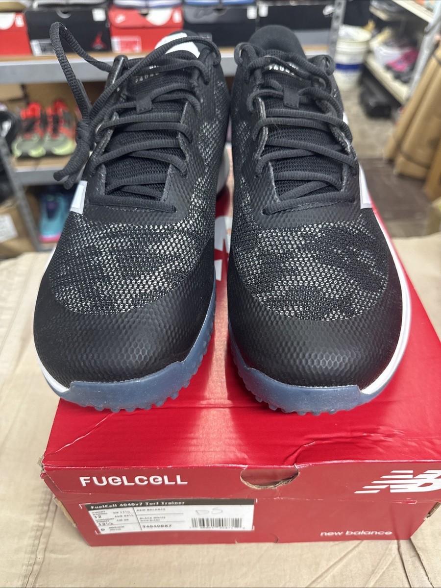 New Balance FuelCell 4040 v7 Turf Trainer- T4040BK7 - Black/White