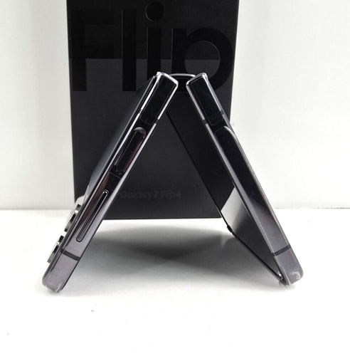 Samsung Galaxy Z Flip4 5G (SM-F721B) 8GB RAM 256GB Graphite - Picture 4 of 17