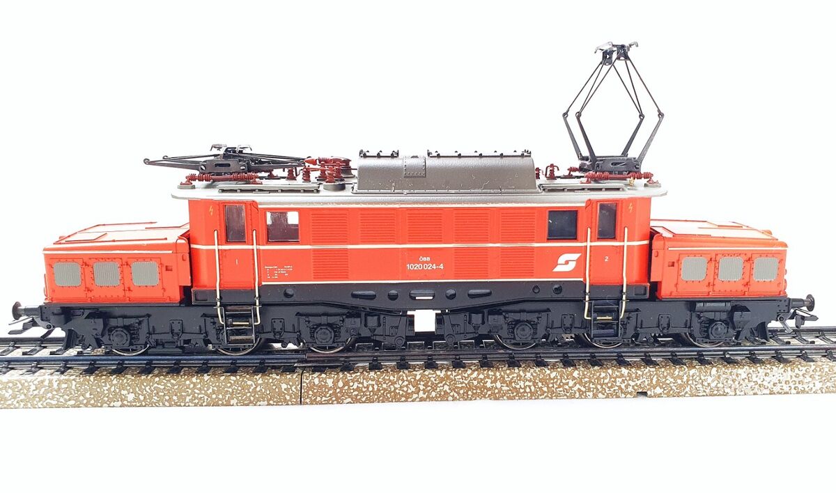 Marklin AC HO Austria ÖBB BR 1020 Austrian Marklin AC HO Austria ÖBB BR 1020 Austrian
