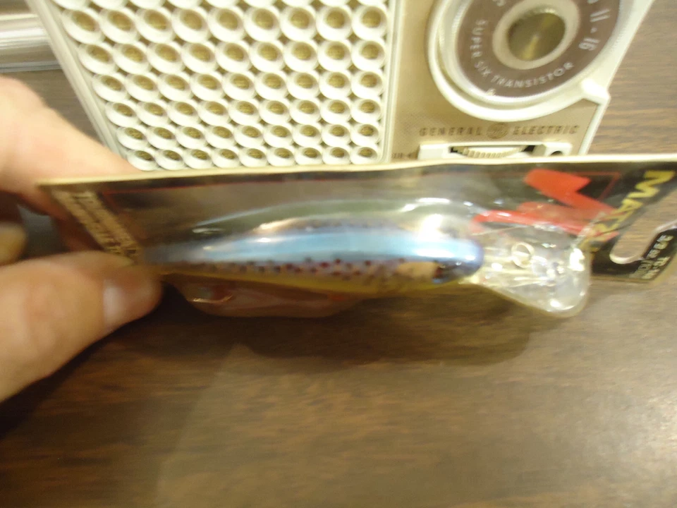 Señuelo MATZUO Tournament 3 1/8" Deep Crankbait Nuevo de Lote Antiguo Foto 2 de 3