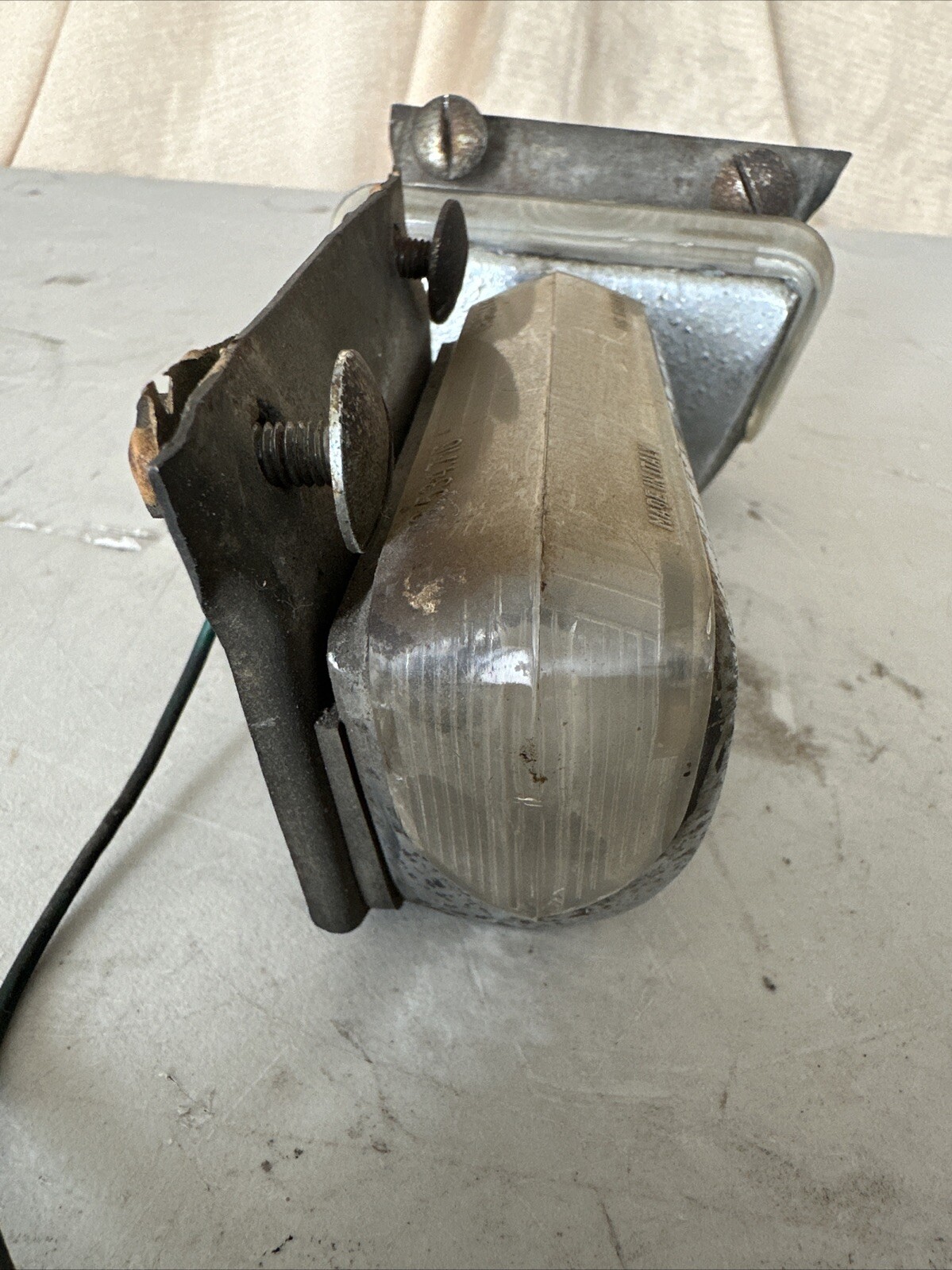 OEM Ferrari Daytona Carello Side Lamp Assembly Pair Rear Bump 30227300 P/R READ