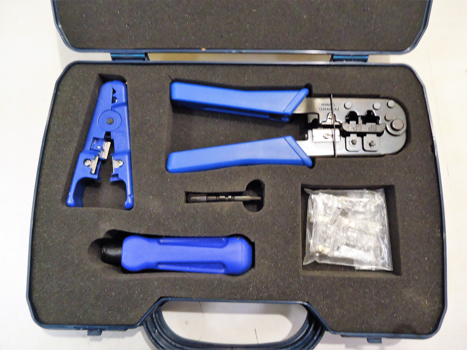 DataShark Network Tool Kit With Case 70007 Data Shark PA70007, RJ45