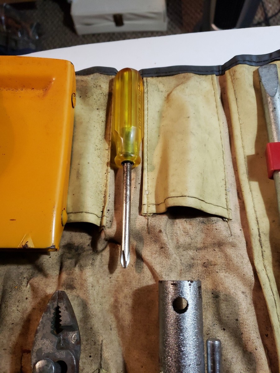 Vintage TOYOTA MOTOR Japan Roll up Bag Tool kit Wrenches